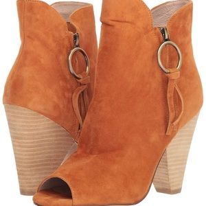 Kristin cavallari Chinese laundry Richmond bootie